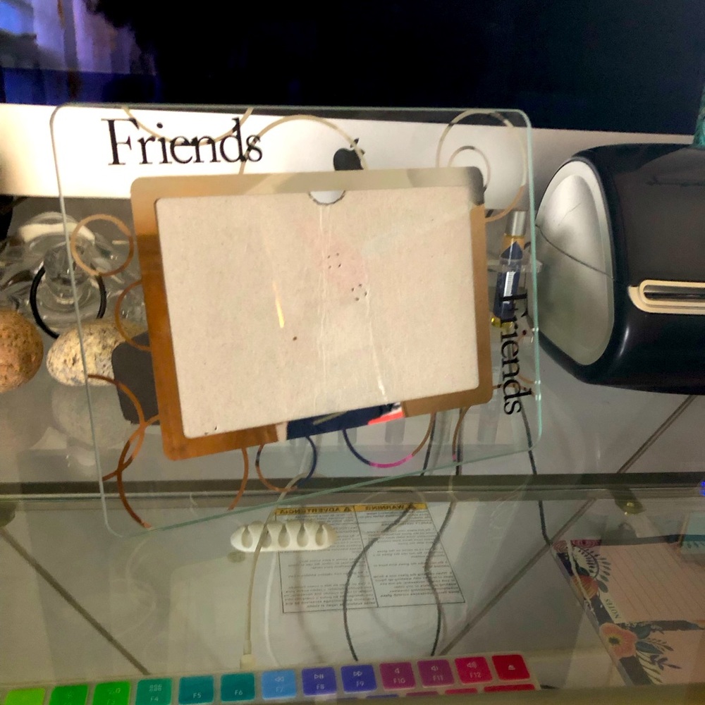 “Friends” picture frame